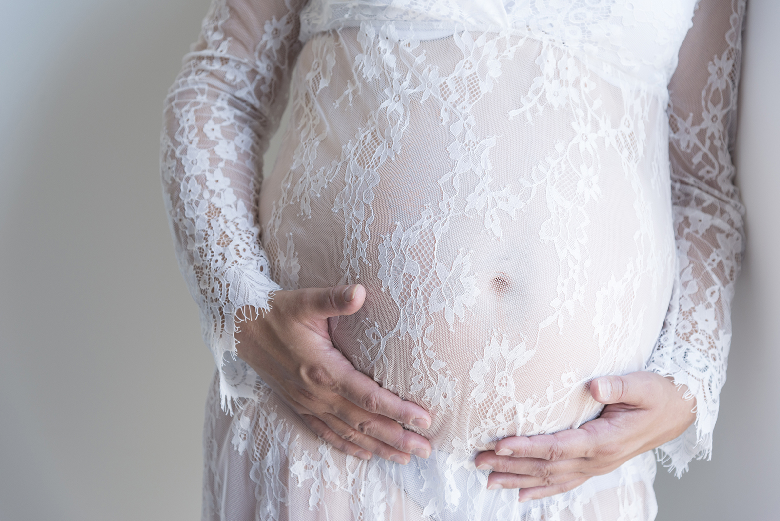 femme enceinte ventre